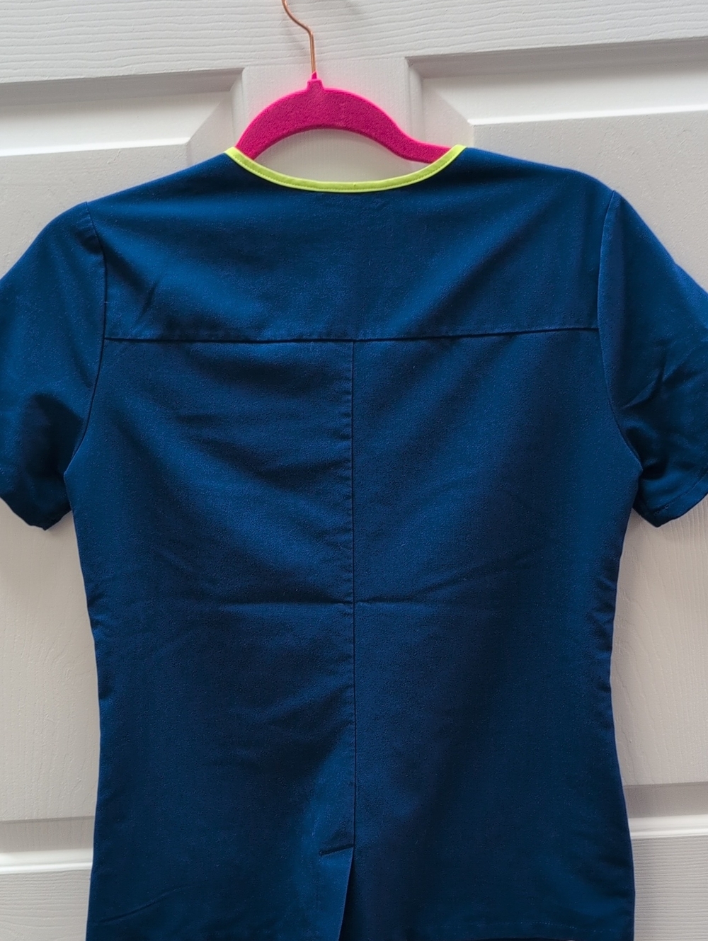 Figs Scrub Top Electric Blue XS - Picture 3 of 4